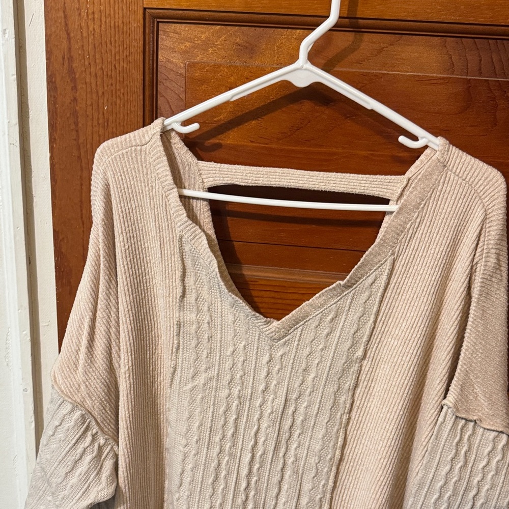 Maurices V-Neck Sweater in Cream